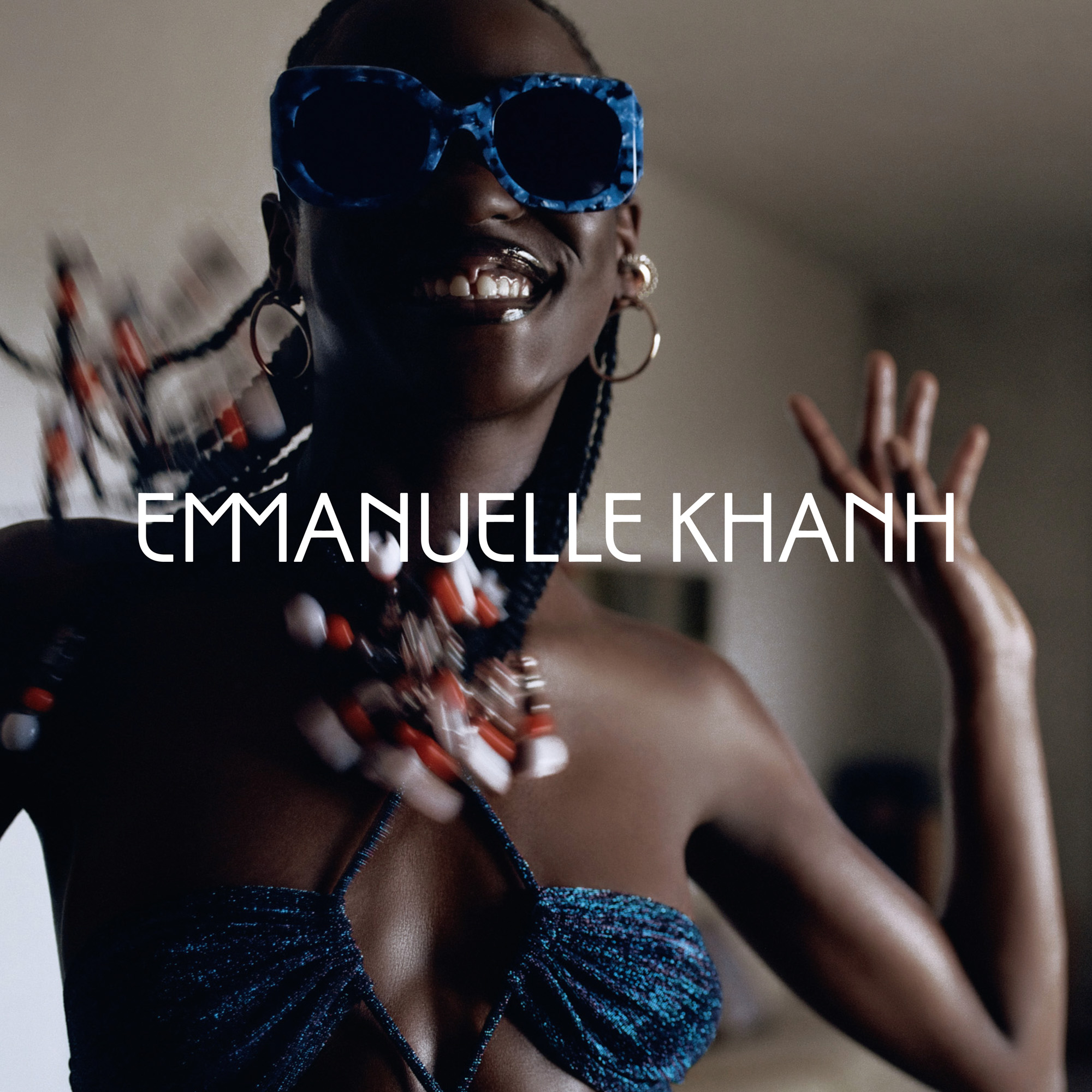 Emmanuelle Khanh visionaria- a Parigi tra haute couture e eyewear design Emmanuelle Khanh visionaria- a Parigi tra haute couture e eyewear design